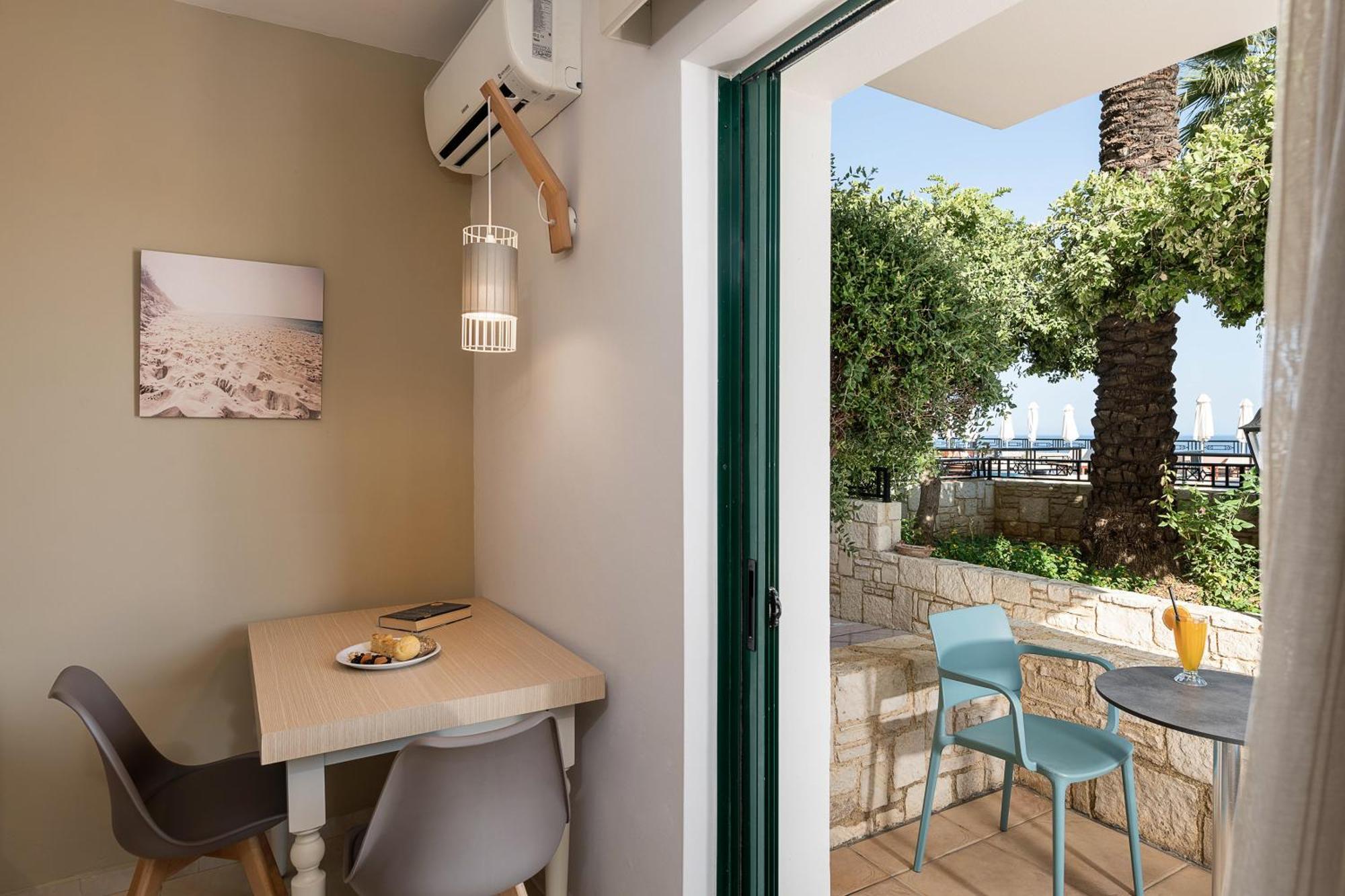 Caldera Village Agia Marina Pokoj fotografie